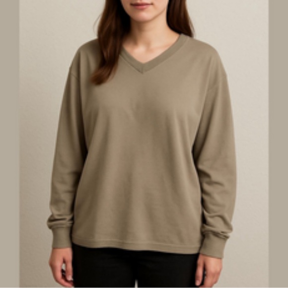 TNA Tops - TNA Aritzia Long Sleeve
